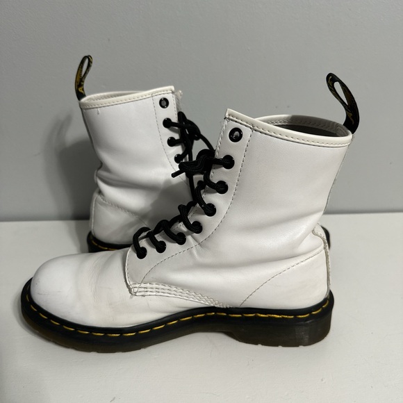 Dr. Martins 1460 white leather boots - Picture 5 of 6